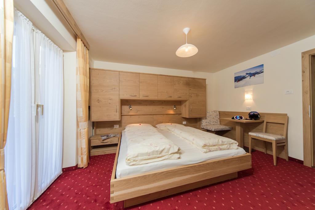 Kedul Lodge Santa Cristina Val Gardena Værelse billede