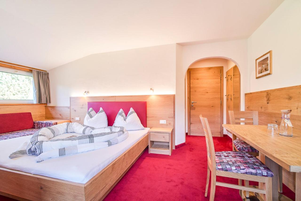Kedul Lodge Santa Cristina Val Gardena Eksteriør billede