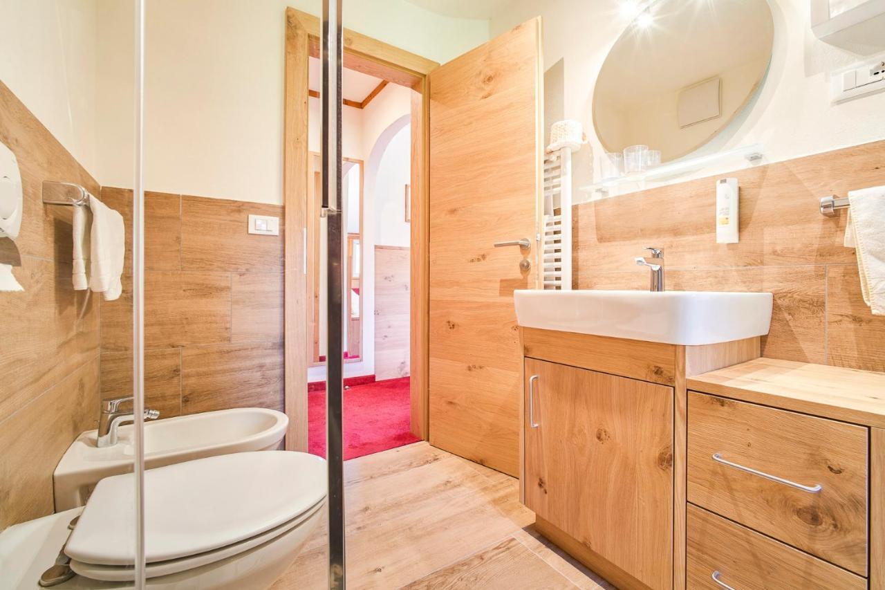 Kedul Lodge Santa Cristina Val Gardena Eksteriør billede